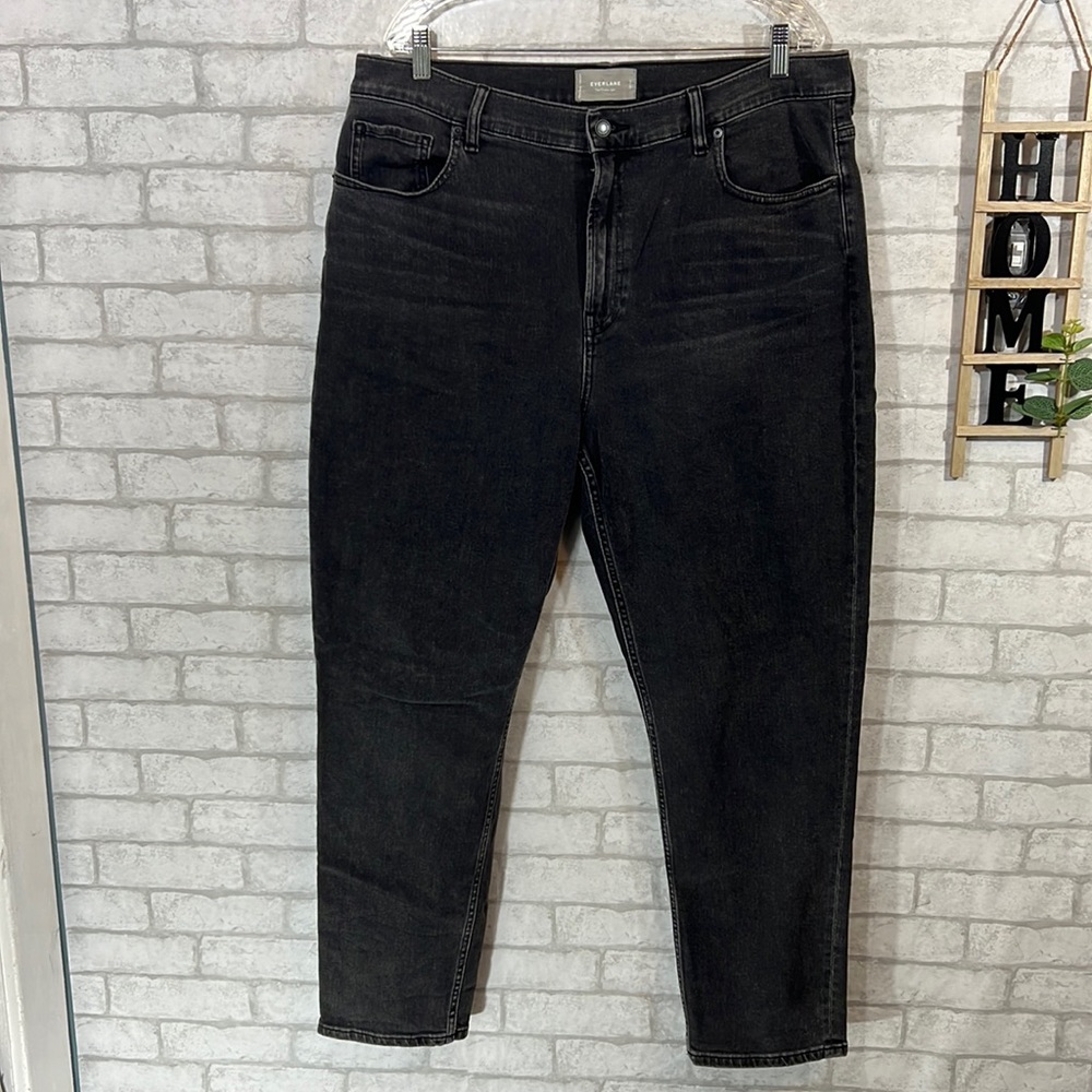 Everlane the cheeky washed out black jeans size 35 tall